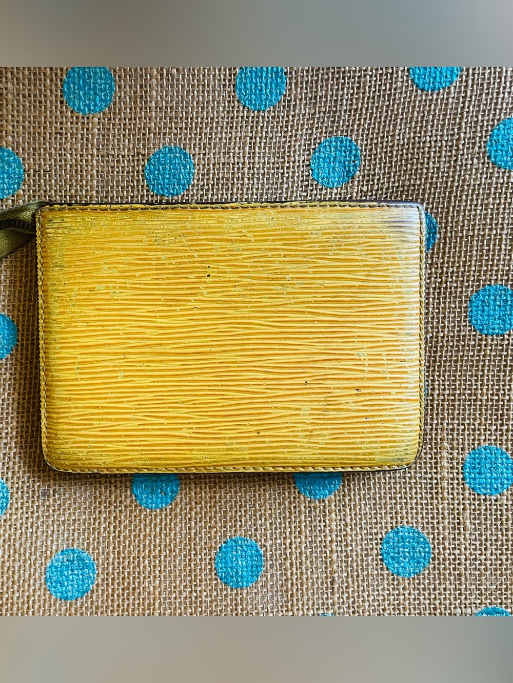Vintage Louis Vuitton Epi Leather wallet/coin purse - Picture 2 of 9